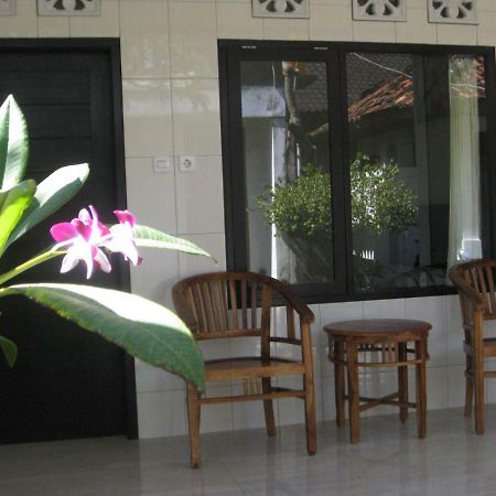 Erwin'S Guest Room Sanur  Exterior photo