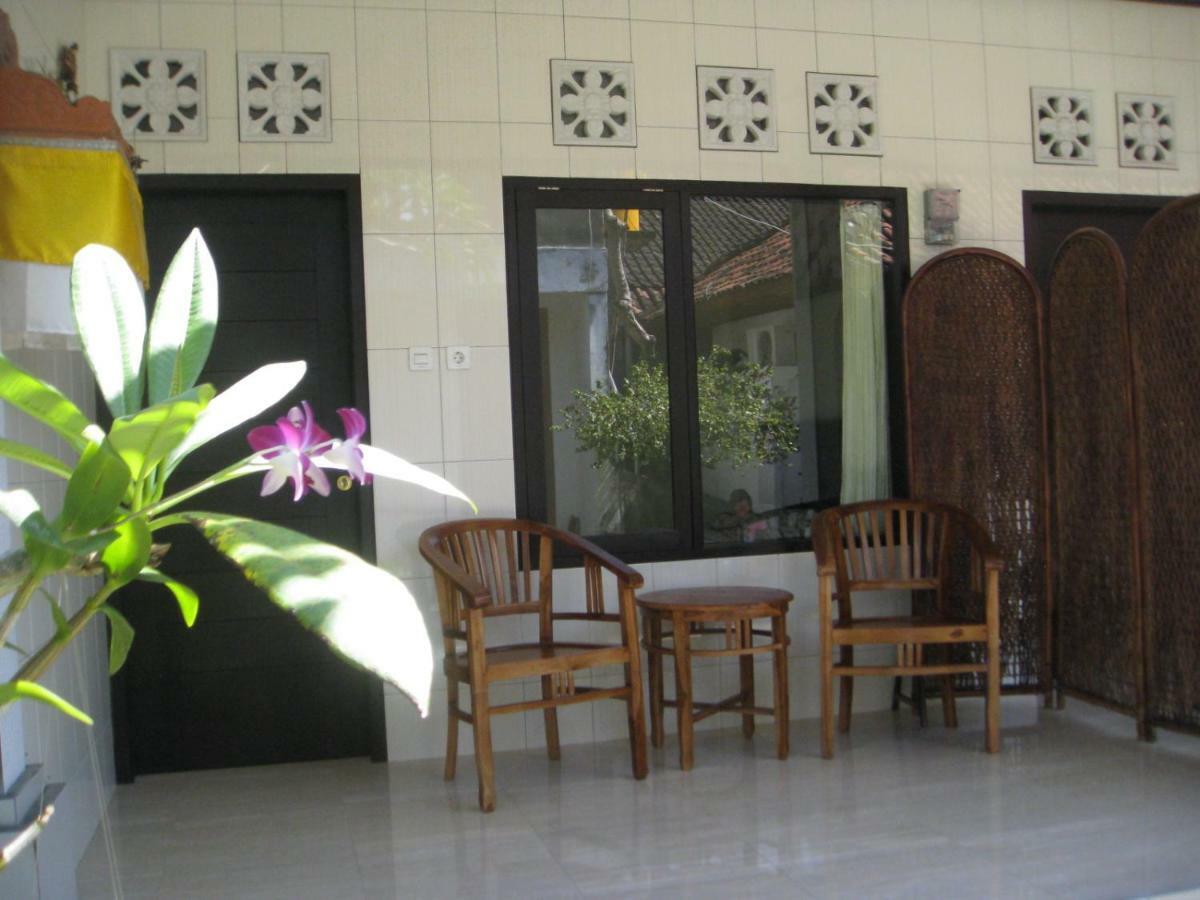 Erwin'S Guest Room Sanur  Exterior photo