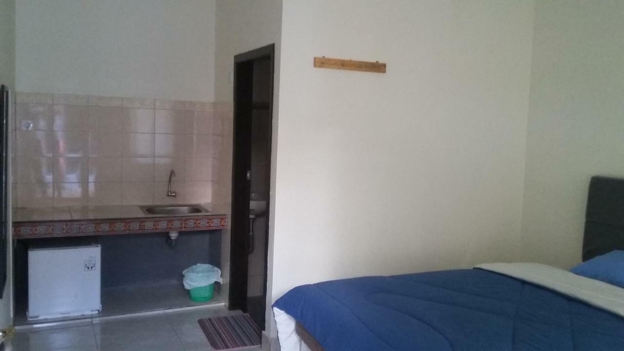 Erwin'S Guest Room Sanur  Exterior photo